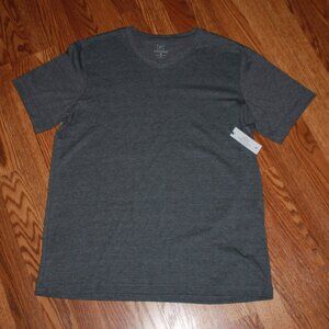 George Standard V-Neck Tee